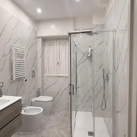 Max Fox 招待所 那不勒斯